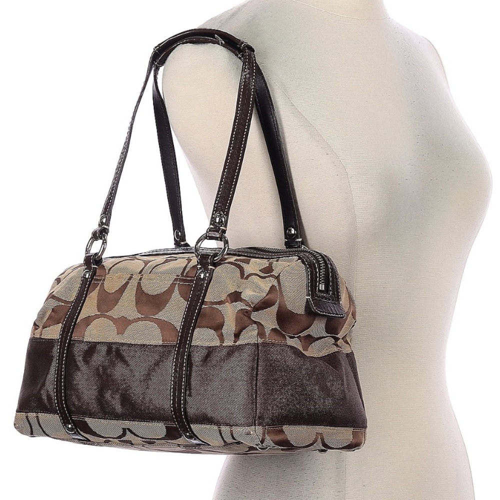 Coach shoulder bag